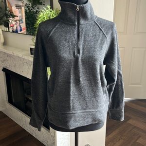 Nike half zip pullover